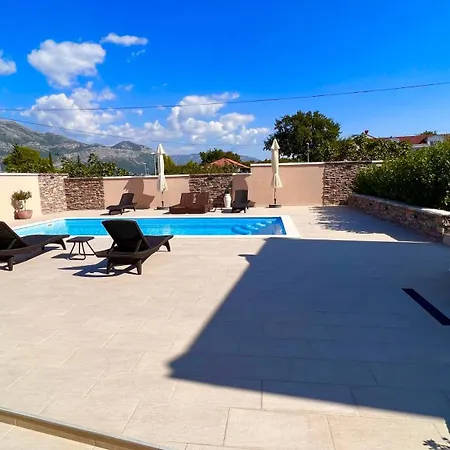 Villa Dalma